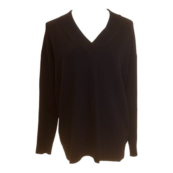 Gap Merino Wool Blend Black  V Neck Preppy Goth Sweater Size S - Picture 1 of 7
